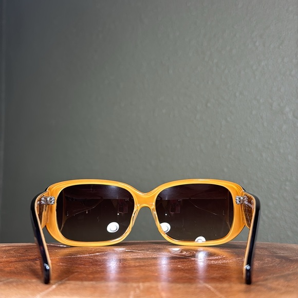 COACH TORTOISE MADELINE HANG TAG SUNGLASSES WITH HARDSHELL CASE - Picture 6 of 16